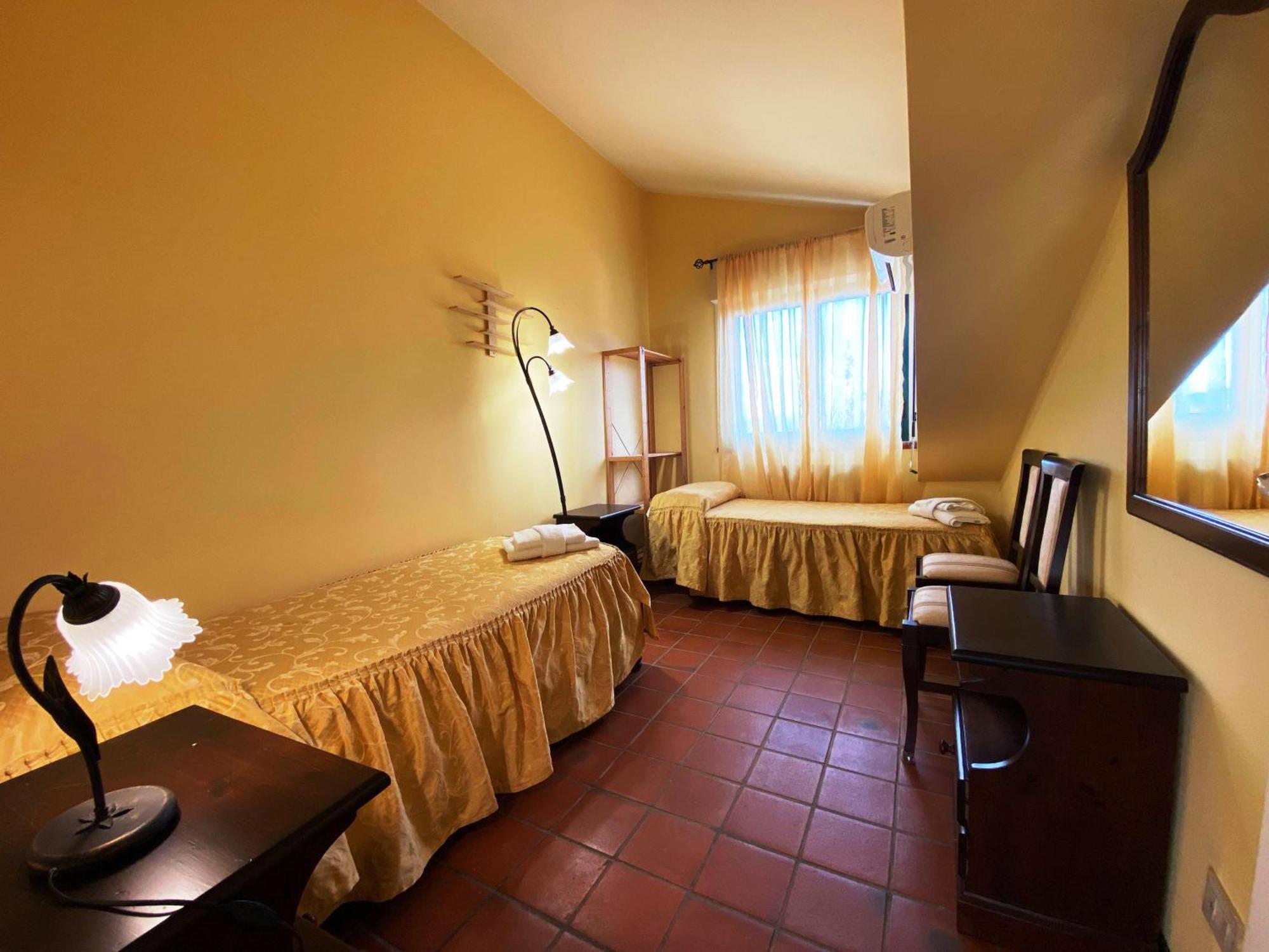 Ai Tre Parchi Bed And Bike Bed & Breakfast Randazzo Exterior foto